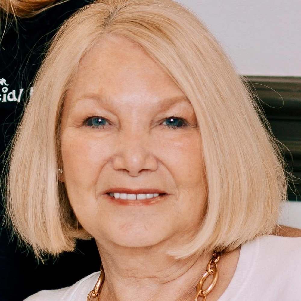 Meet your Posher, Charlene